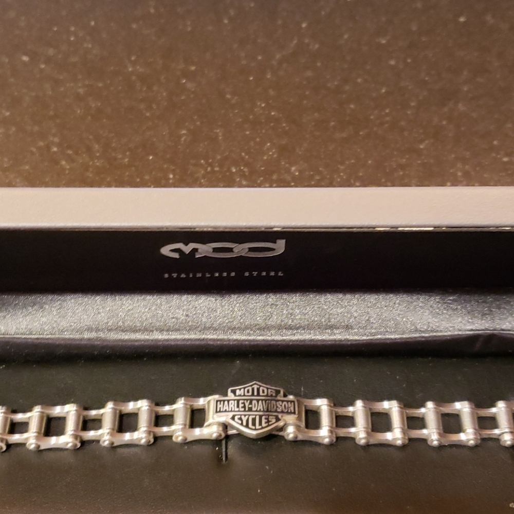 Harley Davidson chain link bracelet, stainless., made by MOD, for Harley.